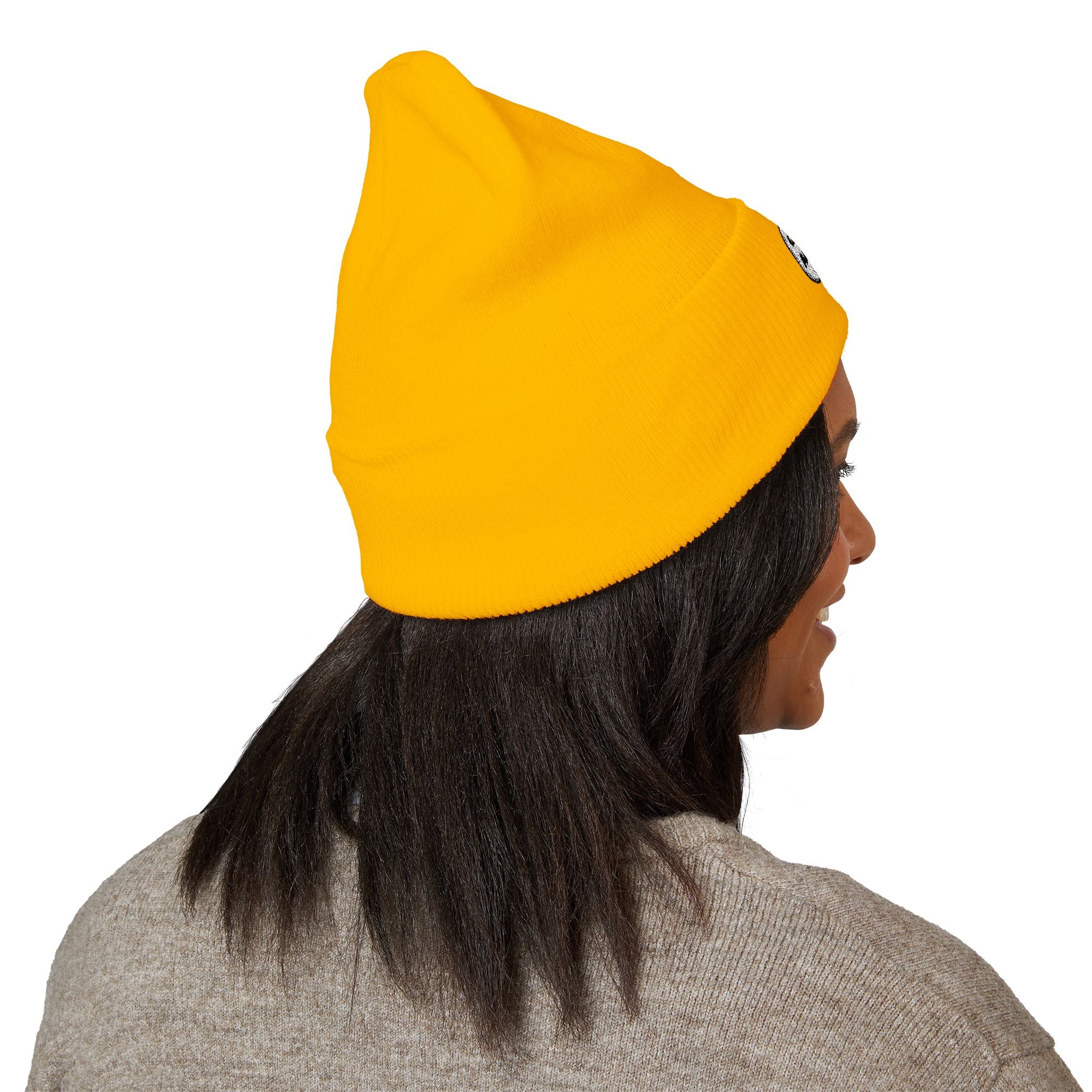 Embroidered Cuffed Beanie — Minimal Speech Bubble Design